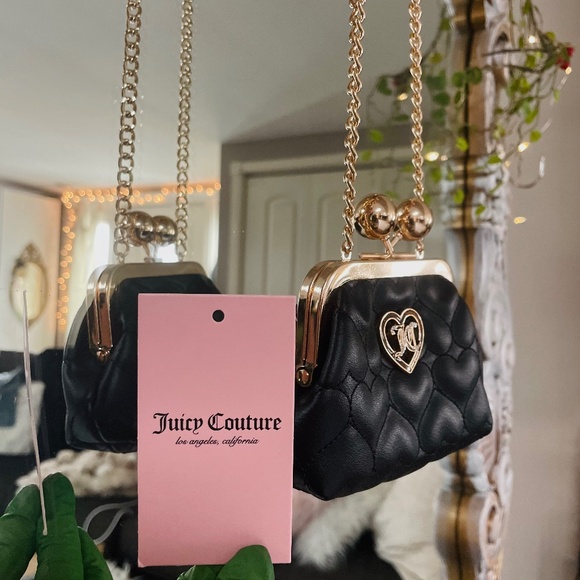 LIQUORICE FLAWLESS KISSLOCK COIN PURSE, JUICY COUTURE    los angeles, california - Picture 4 of 9